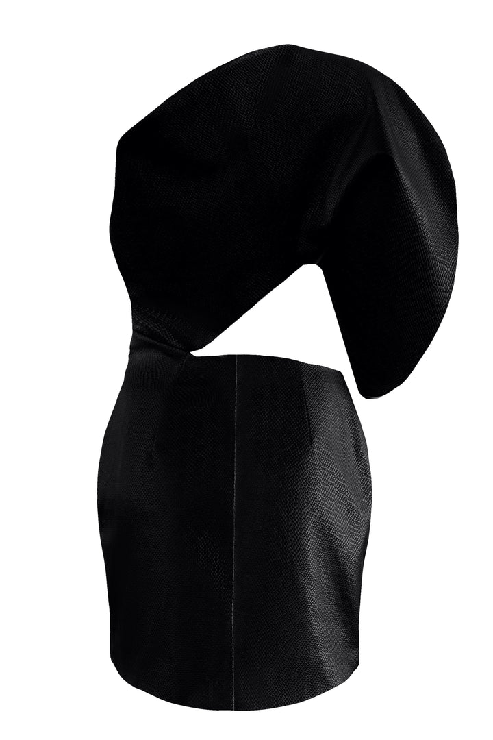 Платье из искуственной кожи