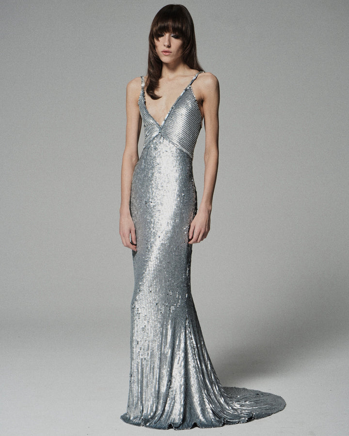 Платье в пол из ткани, расшитой пайетками