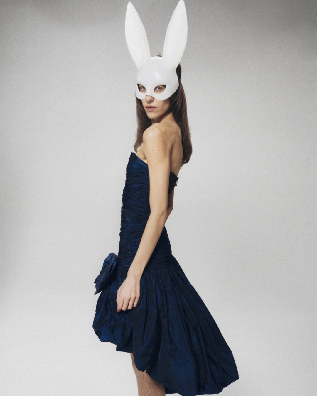 Платье-бюстье из тафты с декоративным бантом