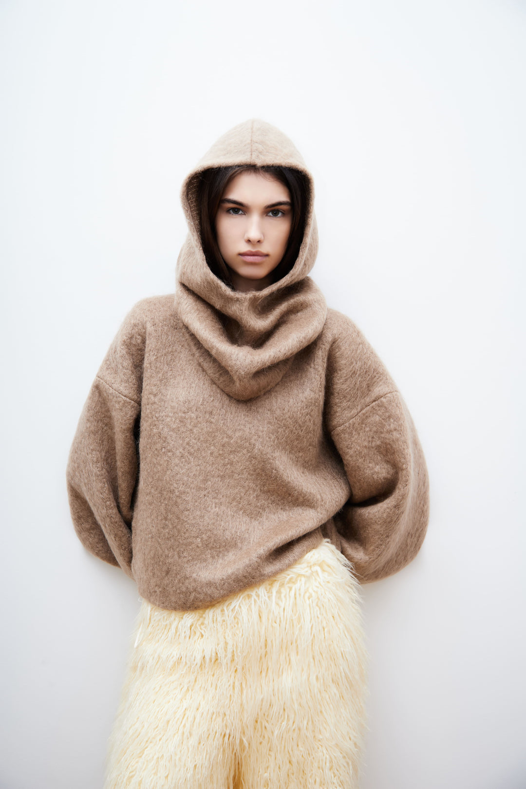 Топ из мохера с длинными рукавами