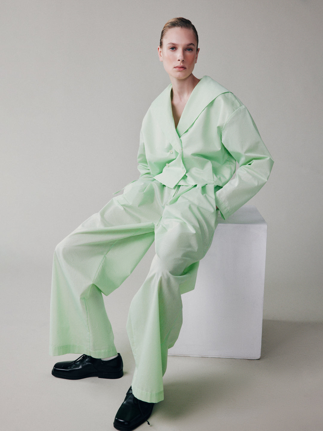 Объемные брюки из хлопка