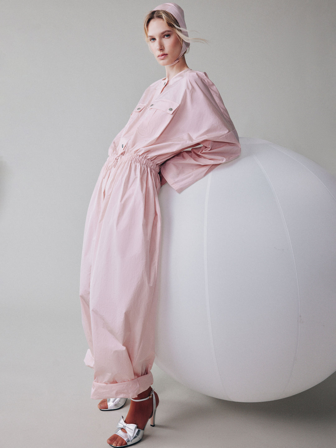 Объёмный комбинезон из тафты