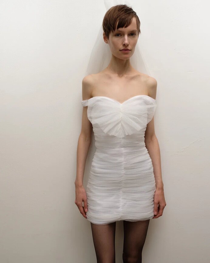 Платье бюстье из фатина